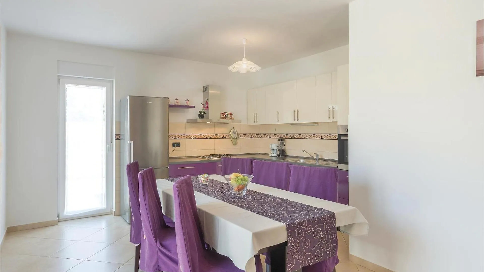 Semesterbostad Amazing Home In Fazana With Kitchen Kroatien