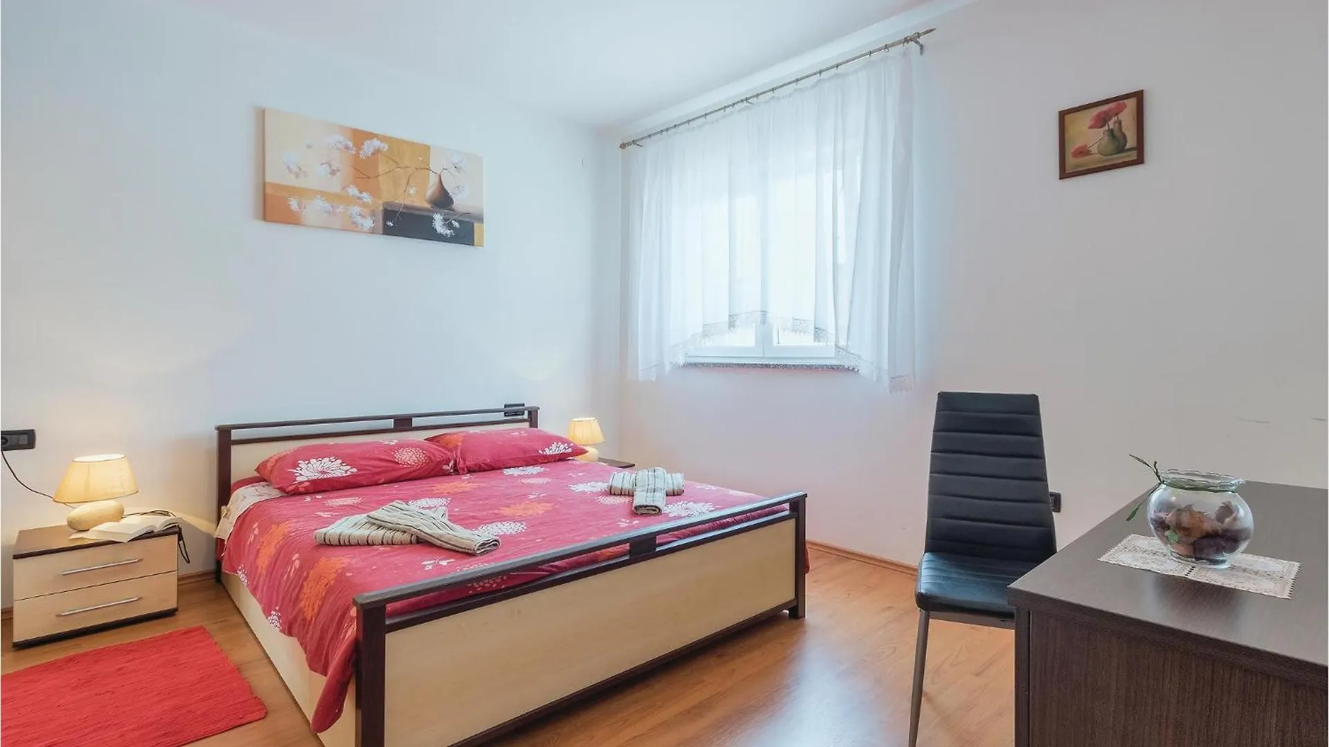 بيت للعطل Amazing Home In Fazana With Kitchen